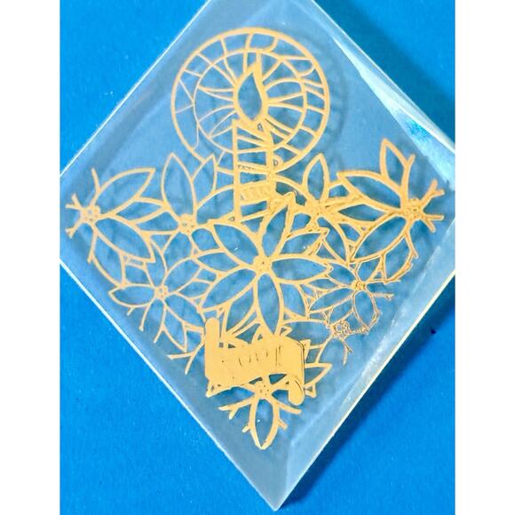 1997 Holiday Treasures Collectors’ Acrylic Lighted Candle Poinsettias Ornament - Picture 11 of 14